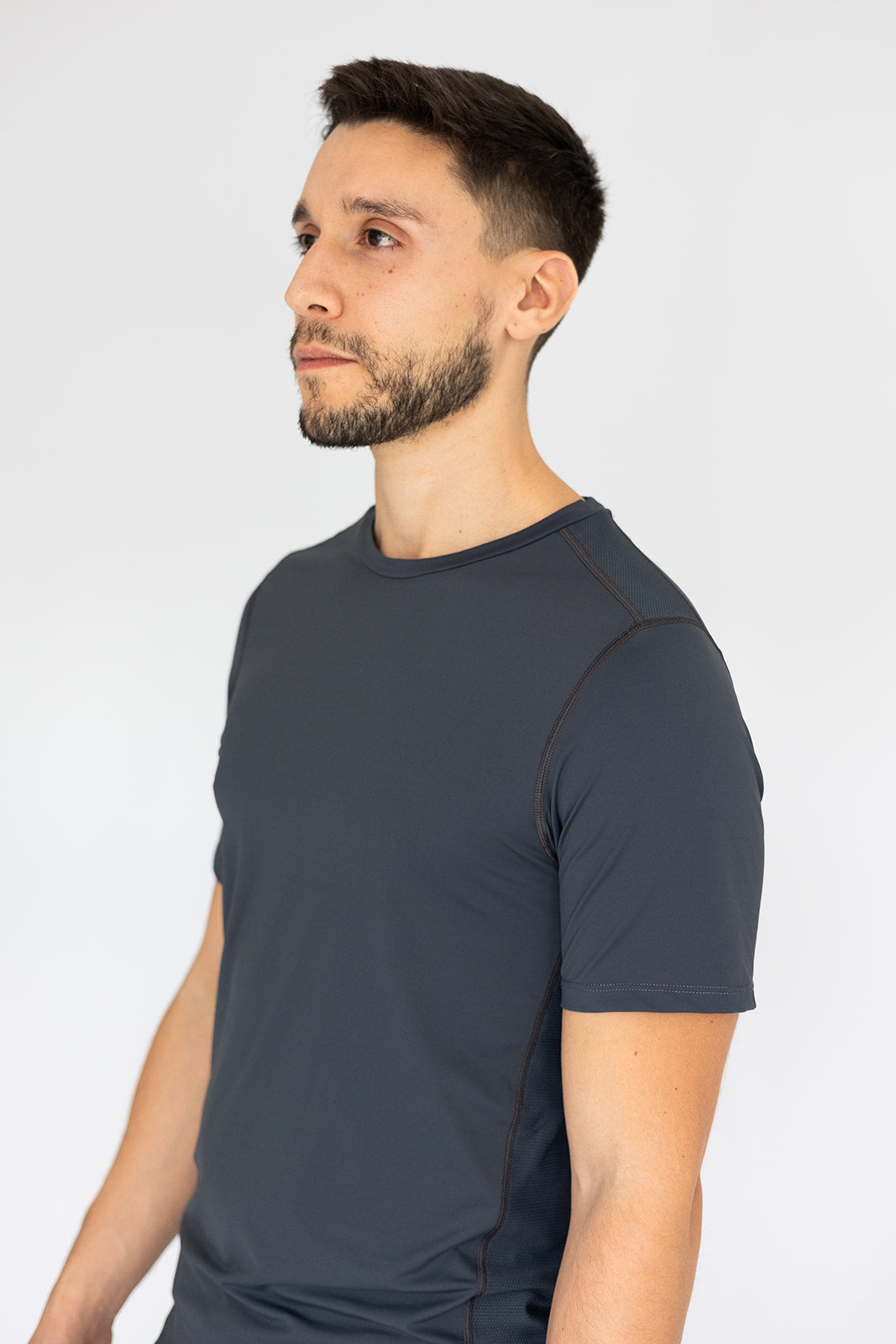 Clifton Men's Yoga T-Shirt breathable and sustainable – ZED & ZEUS